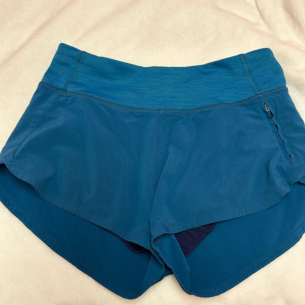 Outdoor voices shorts 2.5 inch